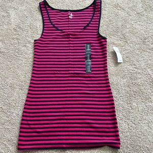 New with tags Gap sz M tank